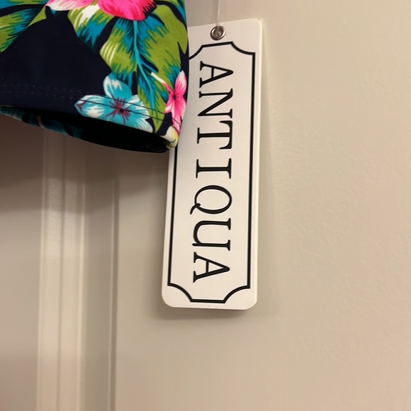 Antiqua ladies swim top - Picture 3 of 7